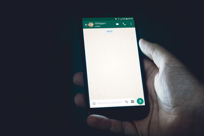 how to send long videos on whatsapp